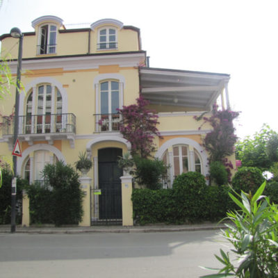 esterno villa 2